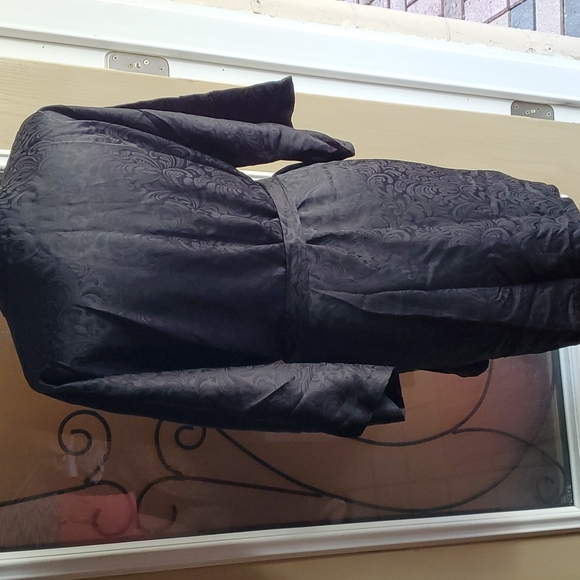 Black Satin Robe with belt - Picture 7 of 15